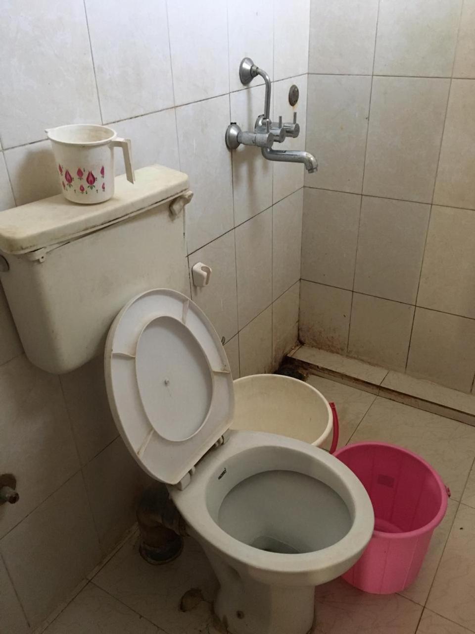 Hotel Maa Kamakhya Purî Extérieur photo